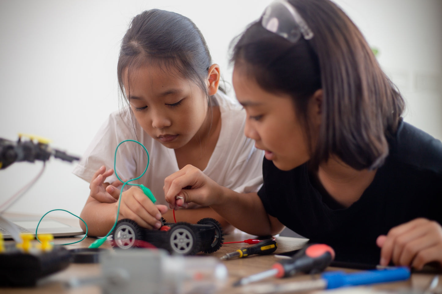 AI Brain Wave Racers (Residential Camp)