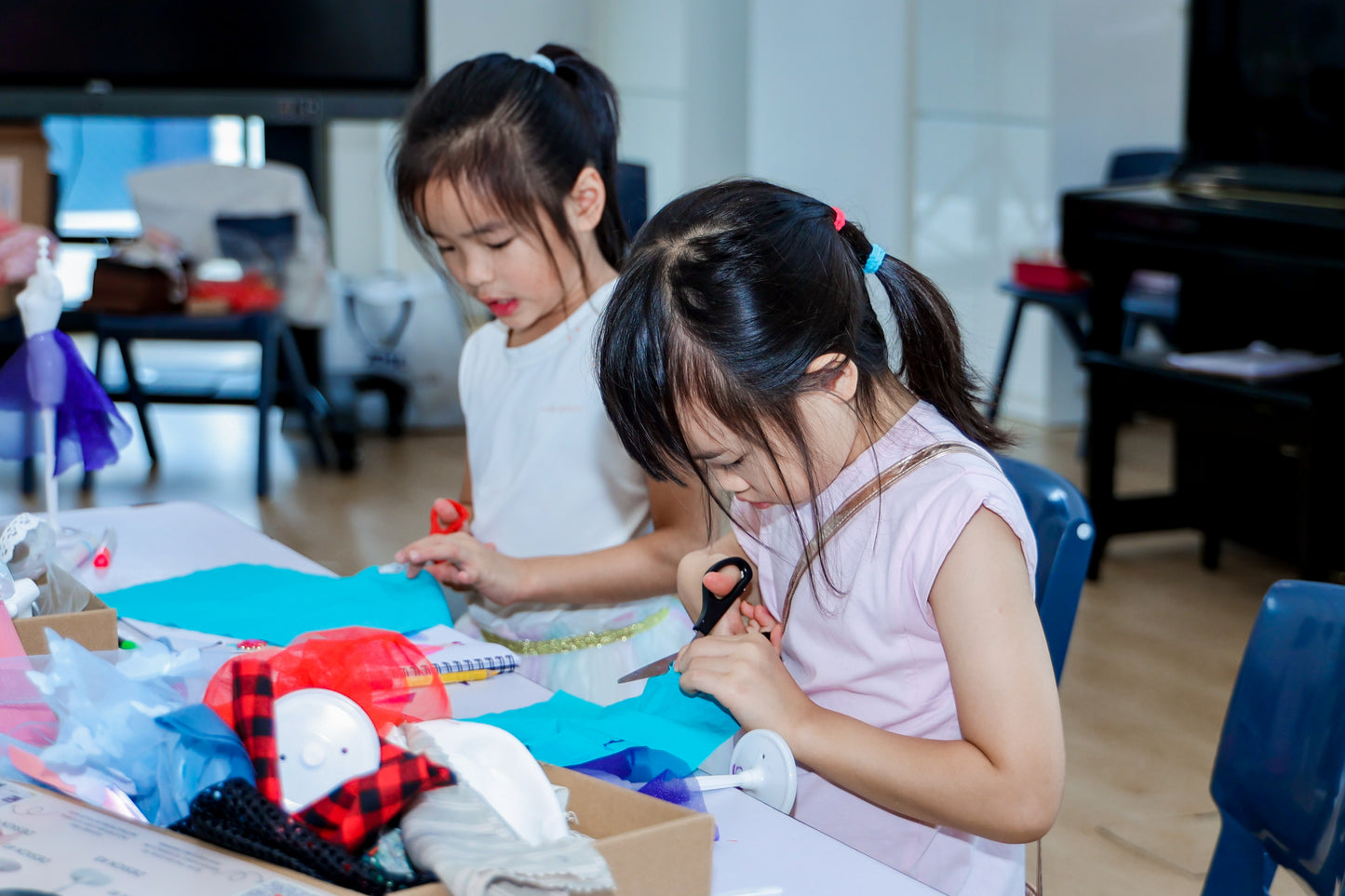 Jingle Stitch Fashion Studio (Day Camp)