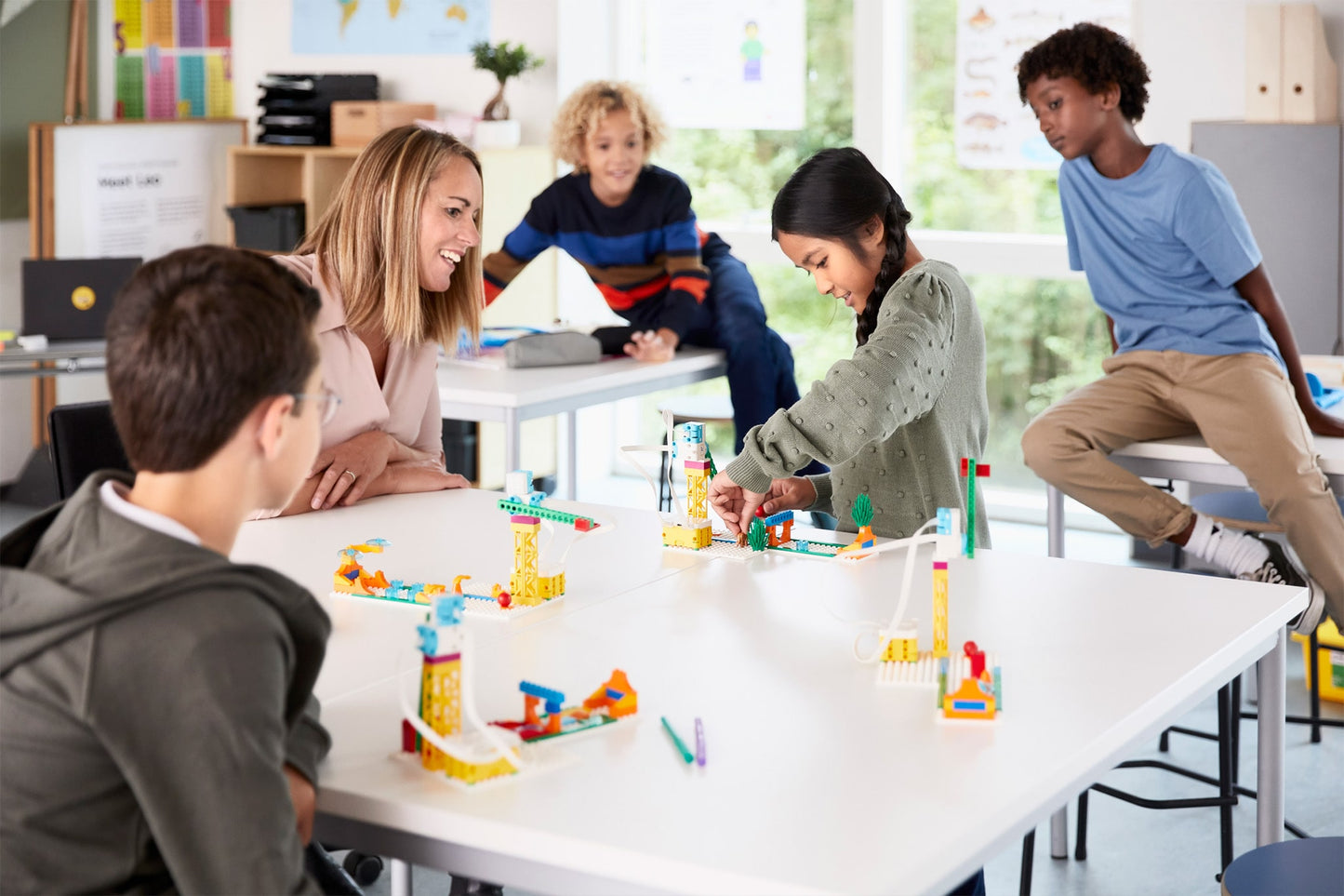 The InT Lab (LEGO Education for Ages 5-7)