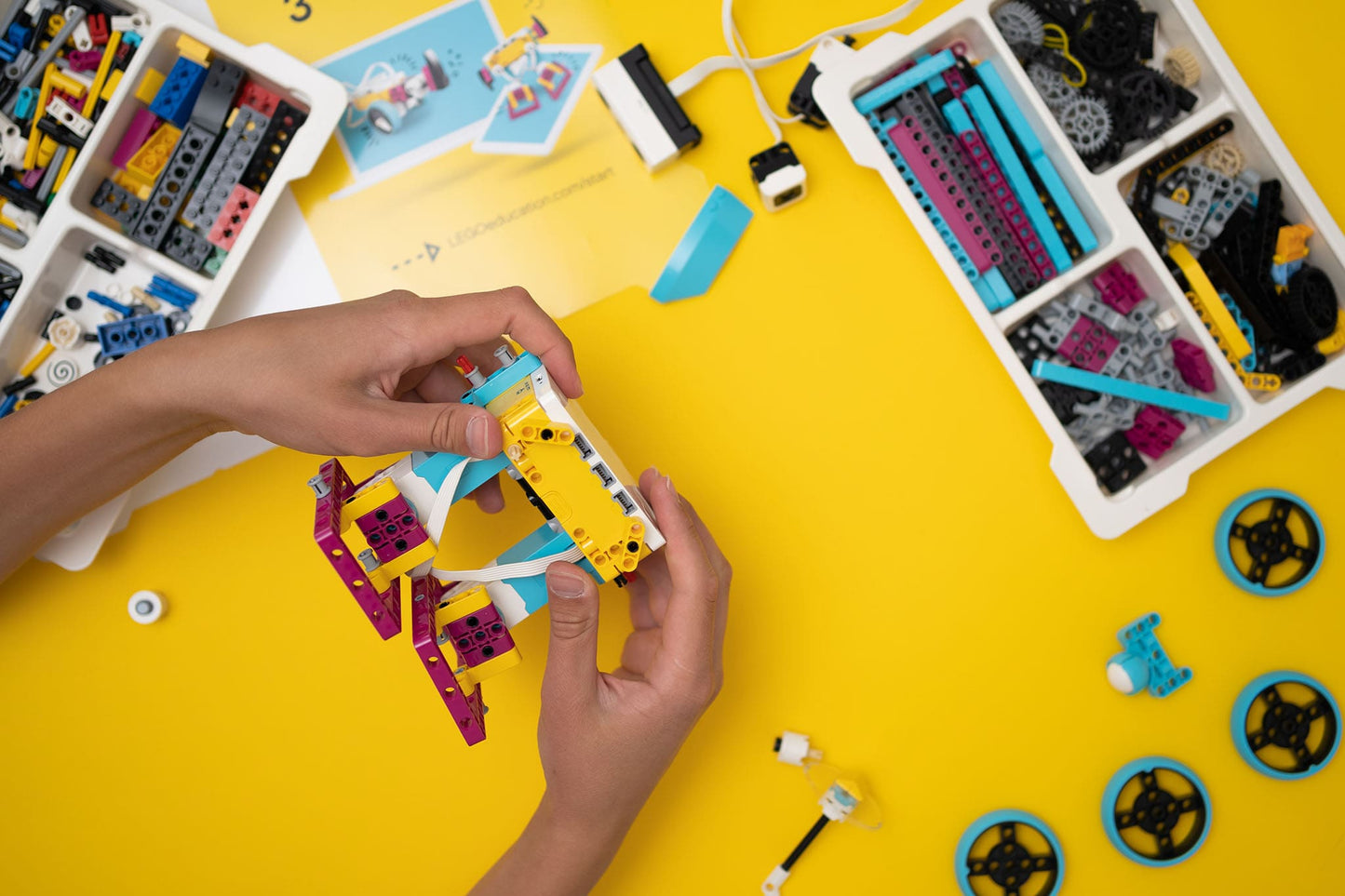 The InT Lab (LEGO Education for Ages 8-10)